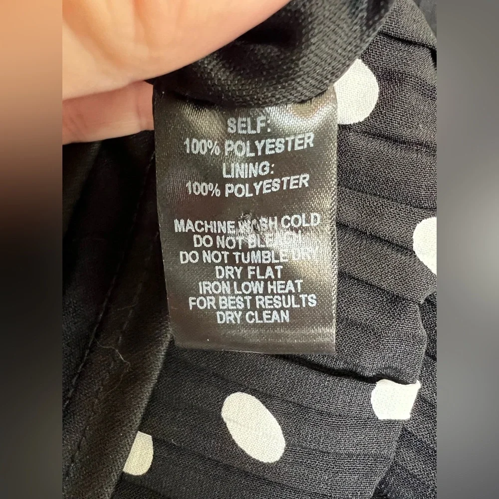 🆕 🖤 NWT LULUS Pleat to Meet You Polka Dot Shift Dress | Black | XS - Picture 13 of 14